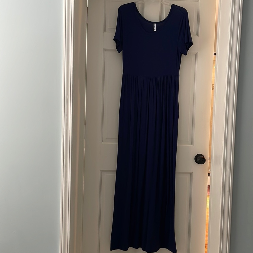Size large knit navy maxi dress
